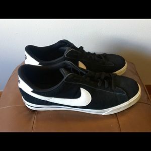 Nike Sneakers - Buy now!